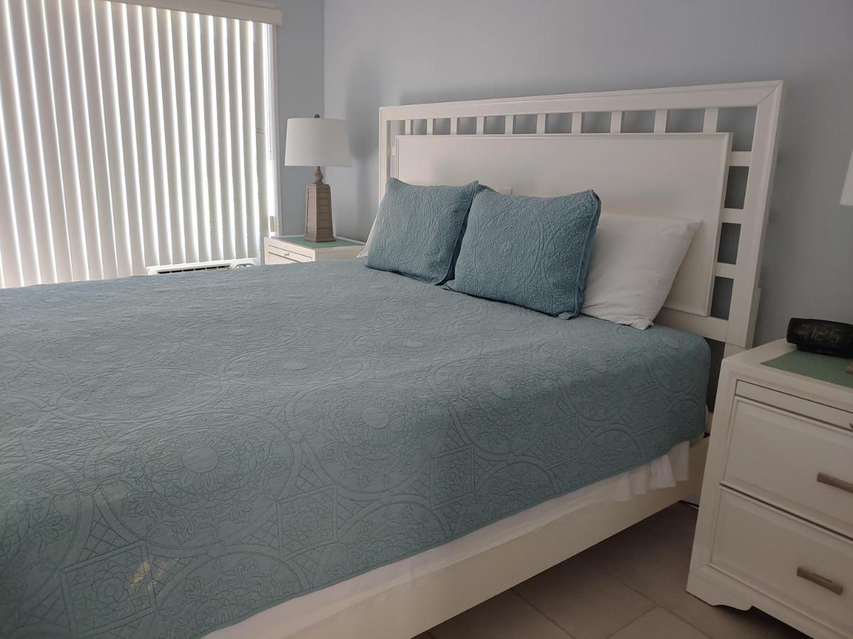 הילסבורו ביץ' Sunrise Ocean Suites מראה חיצוני תמונה