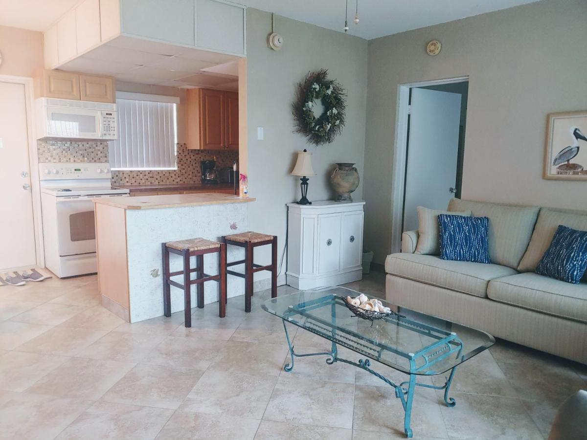 הילסבורו ביץ' Sunrise Ocean Suites מראה חיצוני תמונה