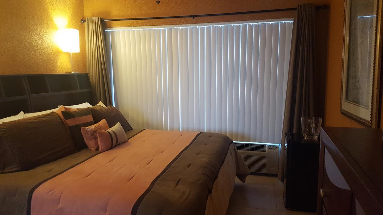 הילסבורו ביץ' Sunrise Ocean Suites מראה חיצוני תמונה